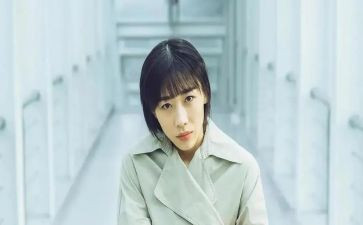 不一样的她作文800字模板7篇