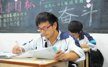 初中生物教师年终工作总结5篇