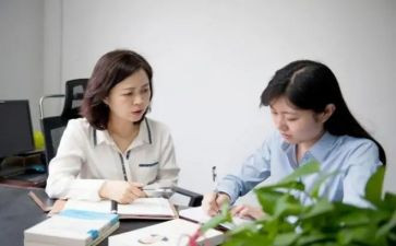 大学辅导员工作总结报告8篇