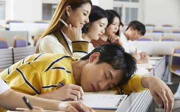 推荐我的大学作文8篇