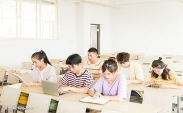 大学200字军训心得体会7篇
