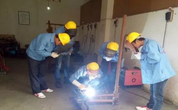 d电工年终工作总结优质8篇