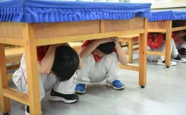防震减灾作文400字5篇