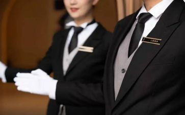 服务员的年度个人总结报告6篇