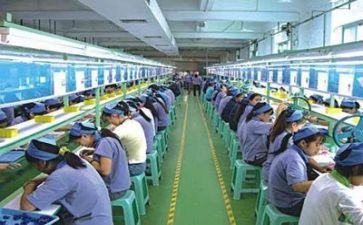 跟工人签的合同通用7篇