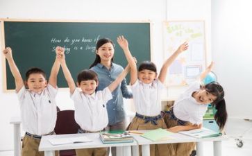 教师月总结报告通用8篇