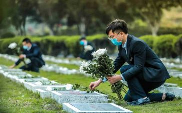 祭奠先烈作文8篇