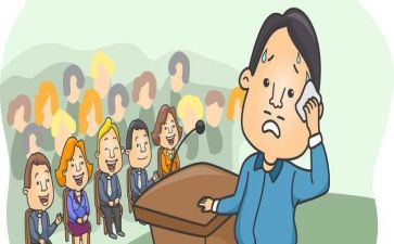 她紧张了作文7篇