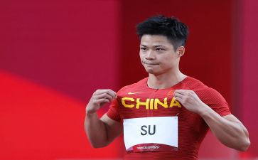 苏炳添先进事迹7篇