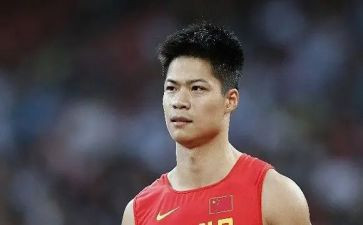 苏炳添感动中国事迹7篇