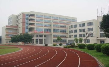 在校园的生活作文模板6篇