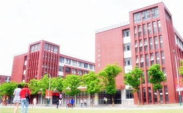 写校园一角的作文400字8篇