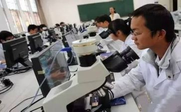 大学医学自我鉴定范文6篇