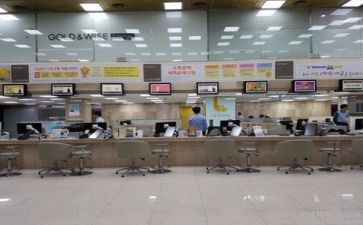 2024年银行述职报告推荐7篇